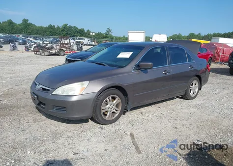 2006 Honda Accord 2.4 Ex из США, поврежденный, VIN 1HGCM56836A165248